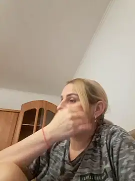 Snapshot of Malichkaanna30 chatting on January 2025 05:49:02 PM Malichkaanna30 online show from January 2025 05:49:02 PM