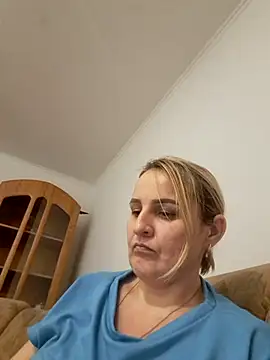 Snapshot of Malichkaanna30 chatting on February 2025 07:02:01 PM Malichkaanna30 online show from February 2025 07:02:01 PM