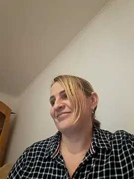 Snapshot of Malichkaanna30 chatting on February 2025 02:00:02 PM Malichkaanna30 online show from February 2025 02:00:02 PM