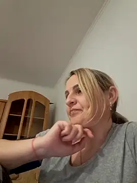 Snapshot of Malichkaanna30 chatting on February 2025 05:57:02 PM Malichkaanna30 online show from February 2025 05:57:02 PM