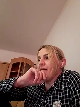 Snapshot of Malichkaanna30 chatting on February 2025 12:13:01 PM Malichkaanna30 online show from February 2025 12:13:01 PM