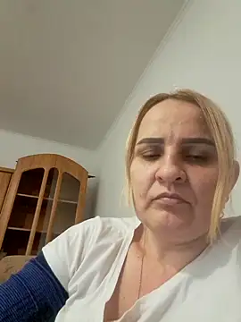 Snapshot of Malichkaanna30 chatting on March 2025 04:58:02 PM Malichkaanna30 online show from March 2025 04:58:02 PM