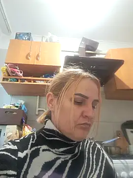 Snapshot of Malichkaanna30 chatting on September 2025 08:30:02 AM Malichkaanna30 online show from September 2025 08:30:02 AM