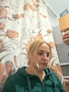 Snapshot of Malichkaanna30 chatting on October 2025 02:18:01 PM Malichkaanna30 online show from October 2025 02:18:01 PM