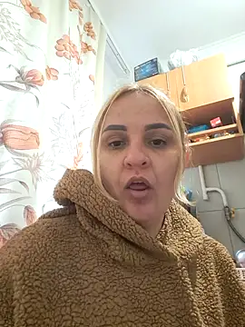 Snapshot of Malichkaanna30 chatting on October 2025 08:33:01 AM Malichkaanna30 online show from October 2025 08:33:01 AM