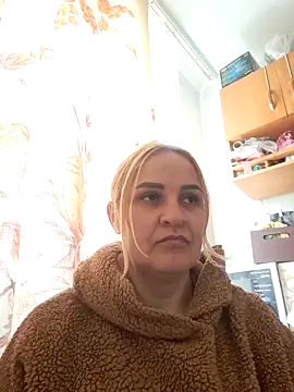 Snapshot of Malichkaanna30 chatting on October 2025 09:28:01 AM Malichkaanna30 online show from October 2025 09:28:01 AM