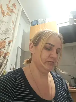 Snapshot of Malichkaanna30 chatting on November 2025 05:58:02 PM Malichkaanna30 online show from November 2025 05:58:02 PM