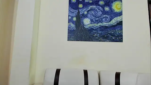 lunainsane58 online show from April 2026 10:18:01 PM