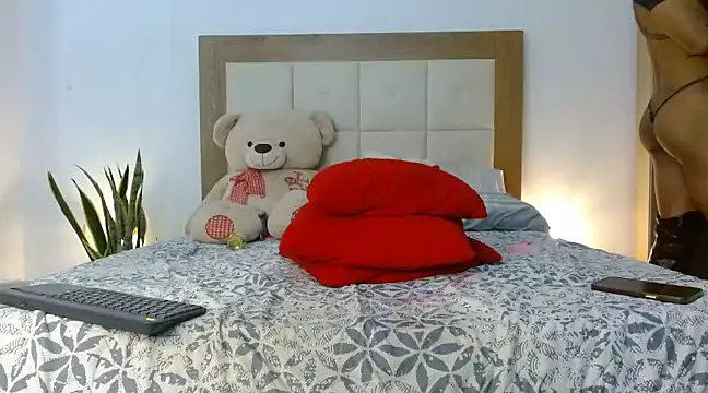 HELLEN SWEET6 online show from February 2025 01:31:02 AM