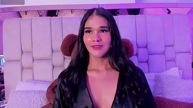 Snapshot of Isa_Little_Star chatting on February 2025 06:23:01 AM Isa Little Star online show from February 2025 06:23:01 AM