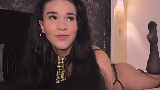 Snapshot of Isa_Little_Star chatting on March 2025 03:56:01 PM Isa Little Star online show from March 2025 03:56:01 PM