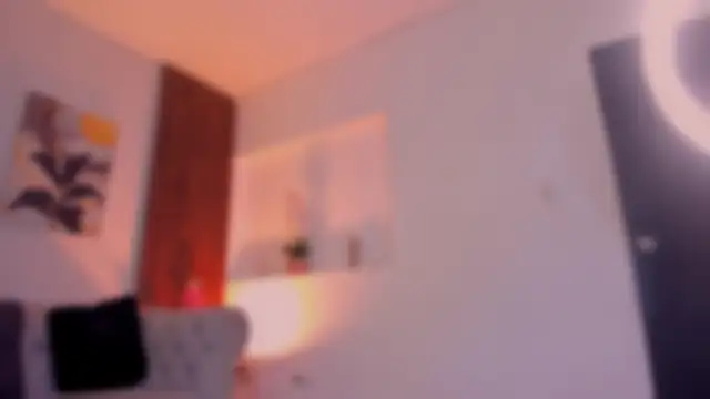 Snapshot of Isa_Little_Star chatting on November 2025 08:03:01 PM Isa Little Star online show from November 2025 08:03:01 PM