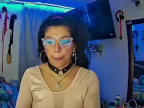 NicollWilliams 420 online show from February 2025 05:40:01 AM