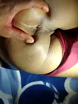 Snapshot of GF_nd_BF_ chatting on March 2025 05:46:01 PM GF nd BF online show from March 2025 05:46:01 PM