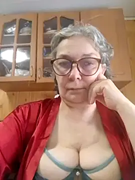 IrinaSweet54 online show from April 2026 07:22:01 AM