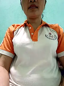 Snapshot of Lovepussyhair chatting on February 2026 08:39:01 PM Lovepussyhair online show from February 2026 08:39:01 PM