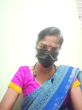 Snapshot of anusiya01 chatting on January 2025 01:45:02 PM anusiya01 online show from January 2025 01:45:02 PM