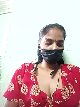 Snapshot of anusiya01 chatting on February 2025 06:15:02 AM anusiya01 online show from February 2025 06:15:02 AM