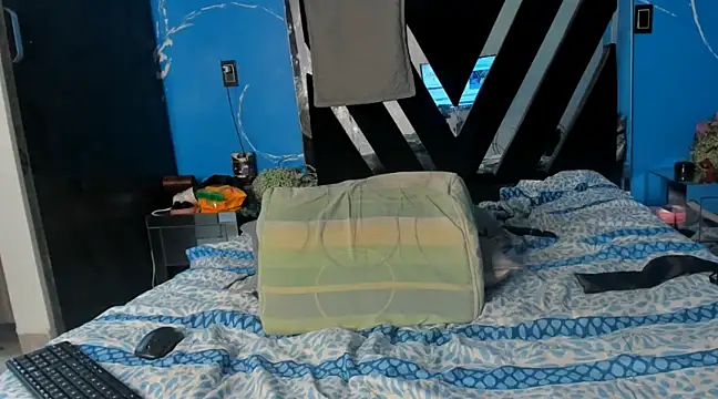 Snapshot of Cataleya19__ chatting on December 2024 05:45:02 PM Cataleya19 online show from December 2024 05:45:02 PM