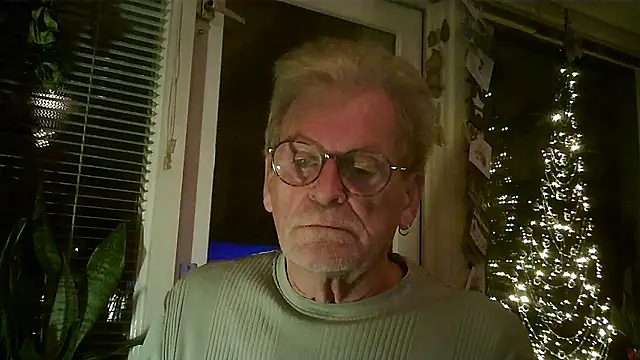 JanidGrunn online show from January 2026 07:27:01 PM