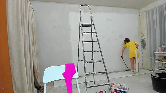 YourSuperModel online show from January 2025 12:36:01 PM