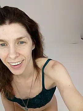 YourSuperModel online show from April 2026 09:24:01 AM