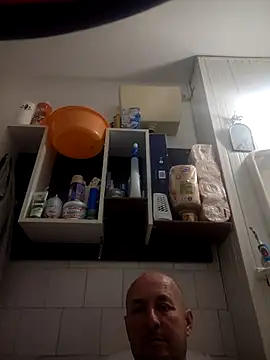 intx800 online show from October 2025 03:13:01 PM