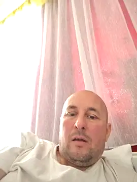 Snapshot of intx800 chatting on April 2026 01:38:01 PM intx800 online show from April 2026 01:38:01 PM