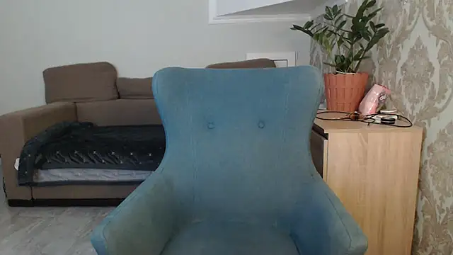 Mallinia online show from October 2025 10:05:02 AM