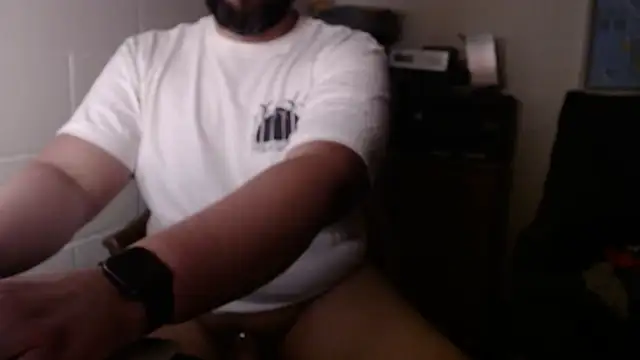ThongerBBro online show from June 2026 07:53:02 AM