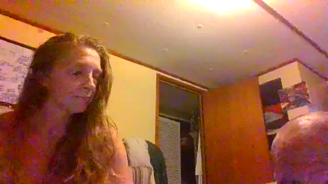 raybo715 online show from May 2026 04:07:01 AM