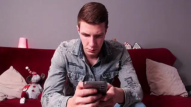 Chris Brien online show from January 2025 04:09:01 AM