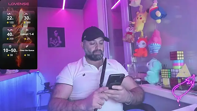 MAGABEAR077 online show from March 2025 07:26:02 PM