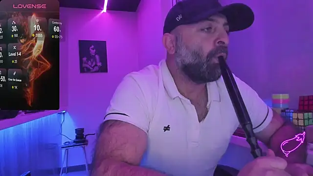 MAGABEAR077 online show from October 2025 08:00:02 PM