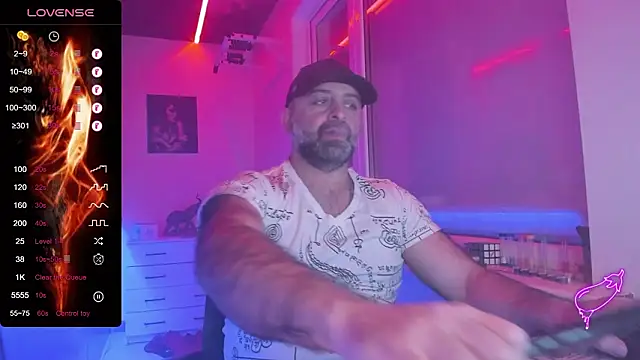 MAGABEAR077 online show from February 2026 08:36:01 AM