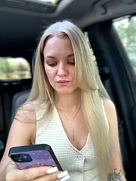 Devill Angel  online show from September 2025 11:21:01 AM