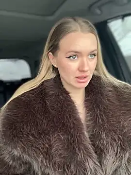 Devill Angel  online show from February 2026 08:18:01 AM