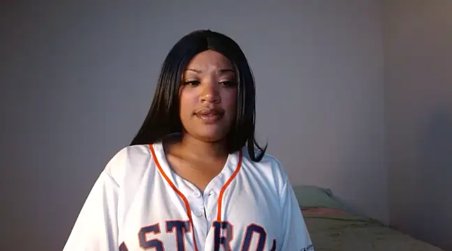 Snapshot of thekelliecapri chatting on January 2025 07:10:02 AM thekelliecapri online show from January 2025 07:10:02 AM