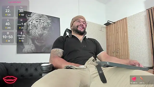 Luke  09 online show from February 2025 11:42:02 AM