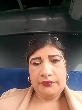 Hannahcandyy online show from April 2026 01:22:02 PM