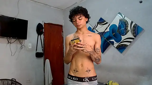 Lovebeng  online show from September 2025 07:51:02 PM