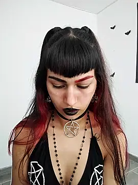 Little-Lucifer online show from September 2025 07:13:02 PM