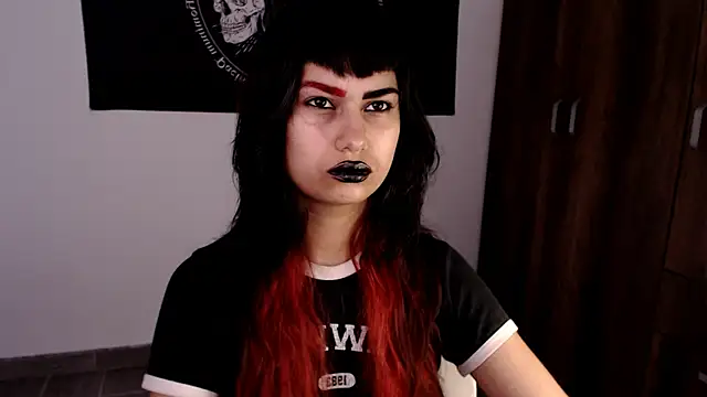 Little-Lucifer online show from January 2026 10:03:02 PM