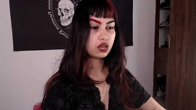 Little-Lucifer online show from June 2026 05:17:02 PM