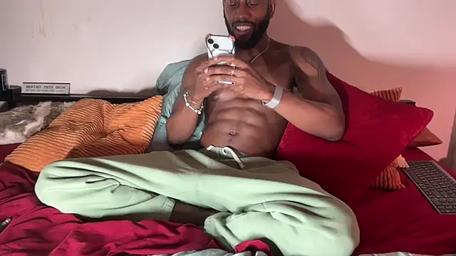 Snapshot of darkmattre07 chatting on March 2025 03:47:01 AM darkmattre07 online show from March 2025 03:47:01 AM