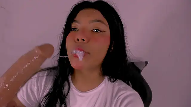 veky saliva01 online show from October 2025 10:59:01 AM