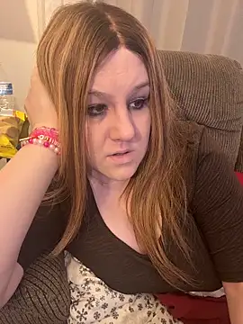 Snapshot of PuckBunny17 chatting on February 2026 11:56:01 PM PuckBunny17 online show from February 2026 11:56:01 PM