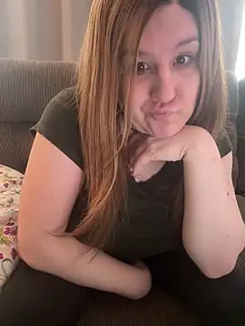 Snapshot of PuckBunny17 chatting on February 2026 04:16:01 PM PuckBunny17 online show from February 2026 04:16:01 PM