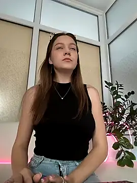 AliceBrayan online show from March 2025 05:14:01 AM