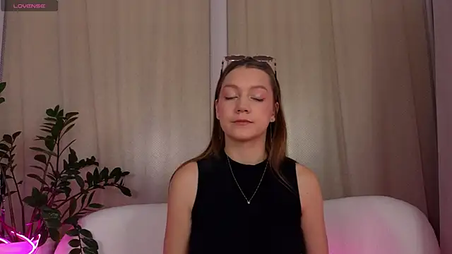 AliceBrayan online show from March 2025 05:12:02 AM